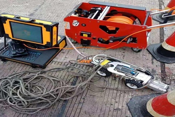 霍山CCTV管道检测机器人